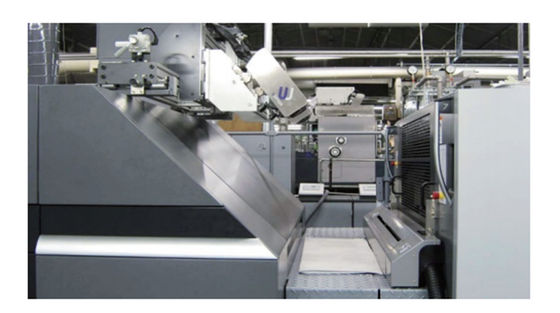 Macchina in-linea di controllo di qualità della stampa con il sistema di spianatura di salto avanzato